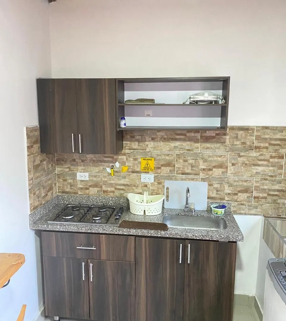 34 Bello Apartamento En La Mejor Zona De Medellin Laureles Estadio 2 Hab 2 Banos